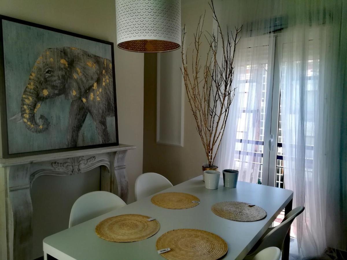 La Casa De Leon Xiii.Terraza Privada. Parejas Apartamento Sevilha Exterior foto